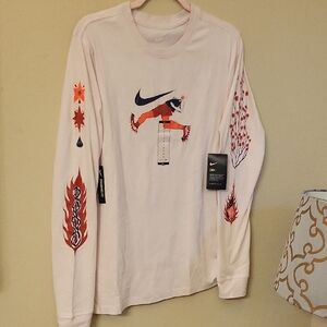 Nike Men's Graphic Long Sleeve Tee - Ligth Pink